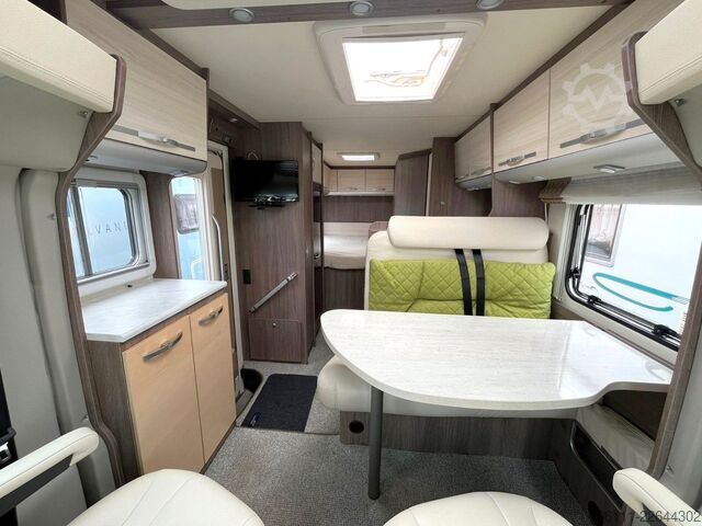 Teilintegriertes Wohnmobil BÜRSTNER Nexxo T 660 - Festbett -  - Klima -