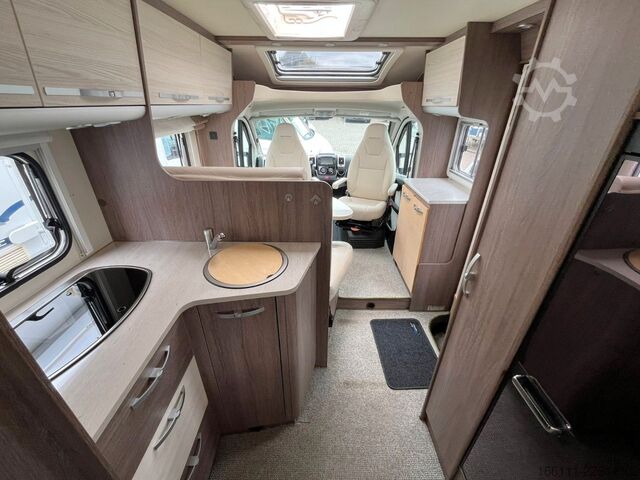 Teilintegriertes Wohnmobil BÜRSTNER Nexxo T 660 - Festbett -  - Klima -
