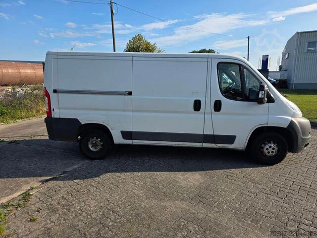 Kastenwagen Citroën Jumper 2.2 Diesel, Schiebtür, Doppöelktür hi