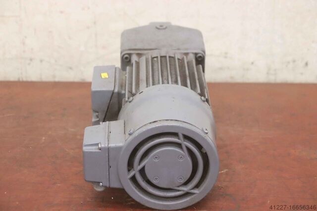 Gear motor 0.75 kW 84 rpm KEB G 2.2A DK 80 G 4 F