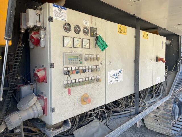 Tracked jaw crusher Kleemann 