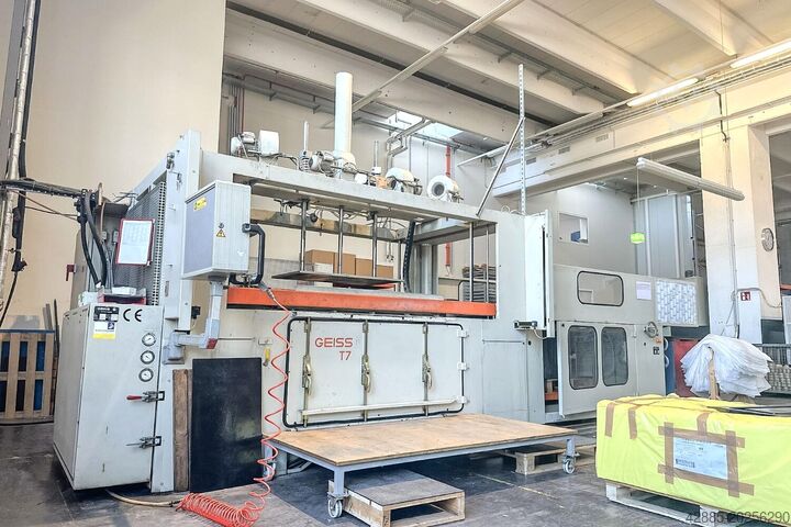 Tiefziehmaschine GEISS T7 DU 1500x1000x620 Siemens