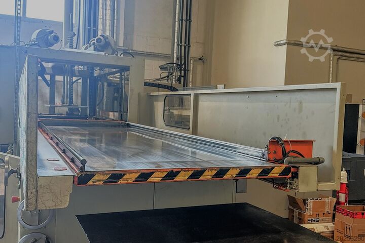 Tiefziehmaschine GEISS T7 DU 1500x1000x620 Siemens