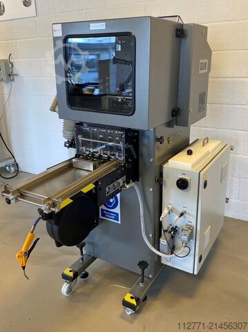 Folding machine 2014 GUK Falzmashinen FA21/4 - S2CAT2000-2