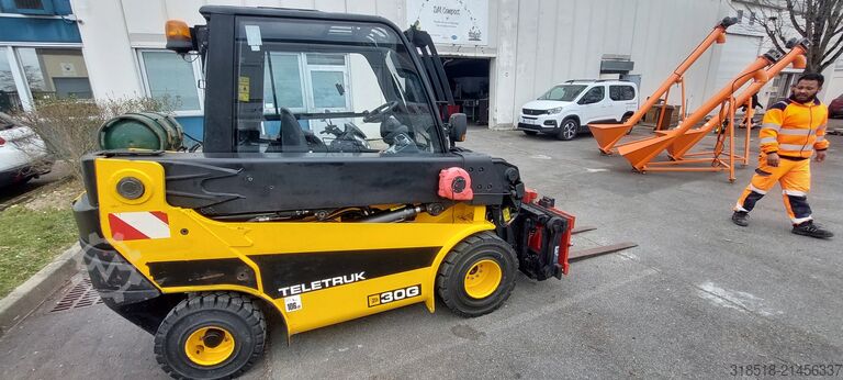 Telescopic loader JCB 30G