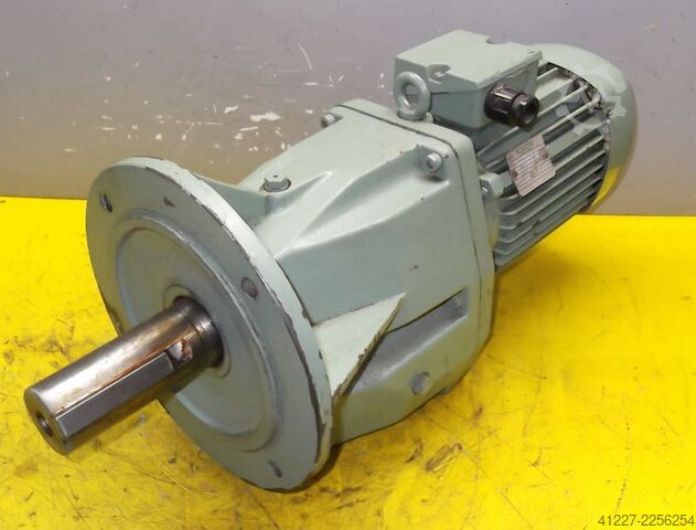 Gear motor 1.5 kW 40 rpm VEM ZG3KPR80G4