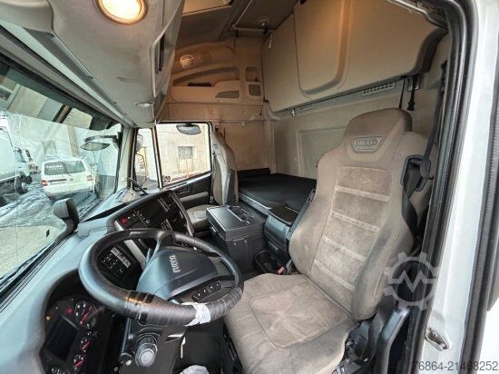 Volumen SZM IVECO STRALIS AS440, FULL-AIR, E6