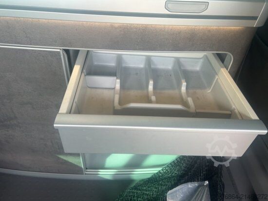 Container VW T6.1 MULTIVAN CALIFORNIA OCEAN TEILINTEGRIERT, AHV, AUFSTELLDACH