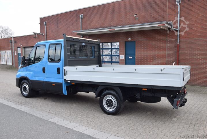 Pick-up van Iveco Daily  35S18 DOKA 7-Sitzer Pritsche Maxi AHK 3,5T
