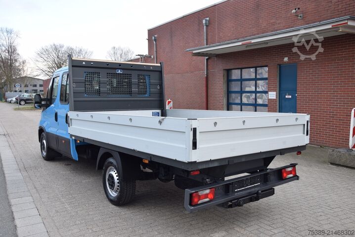 Pick-up van Iveco Daily  35S18 DOKA 7-Sitzer Pritsche Maxi AHK 3,5T