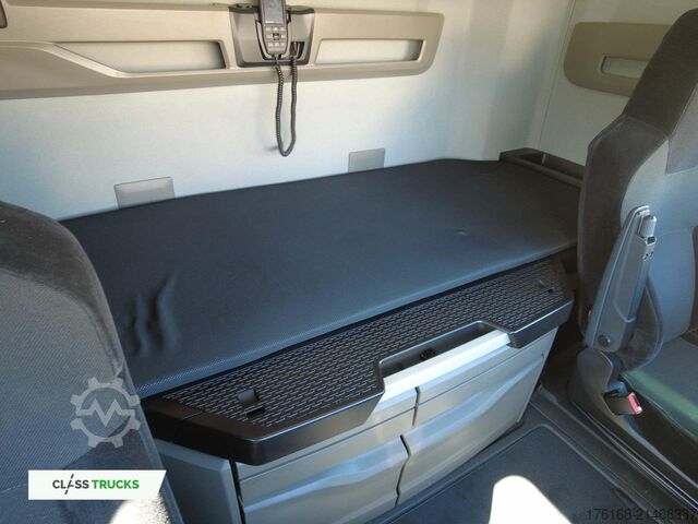 Standard tractor unit MAN TGX 18.470 GX