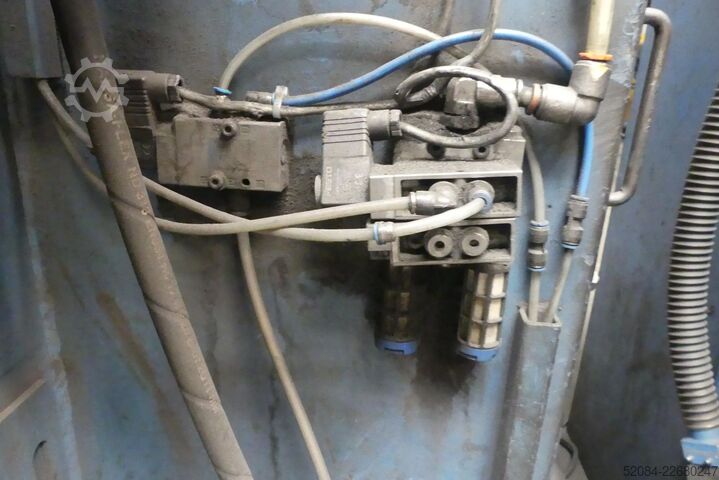 USF Wheelabrator T83 Raupenstrahlanlage USF Wheelabrator T83