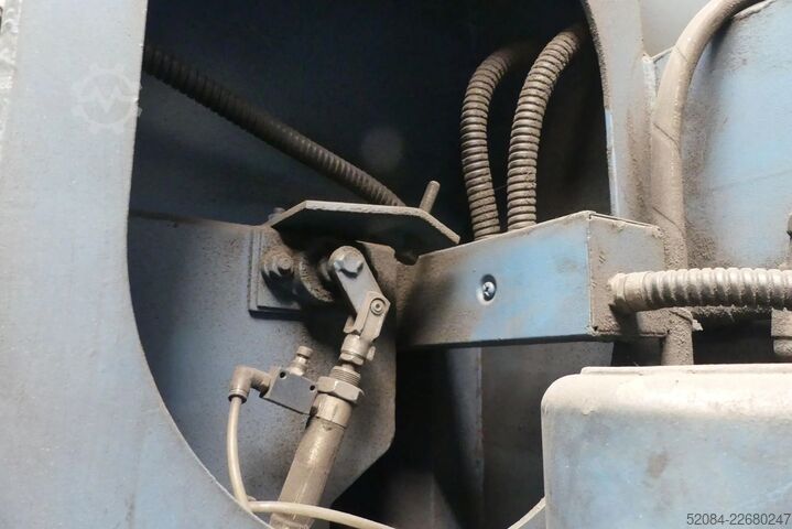 USF Wheelabrator T83 Raupenstrahlanlage USF Wheelabrator T83