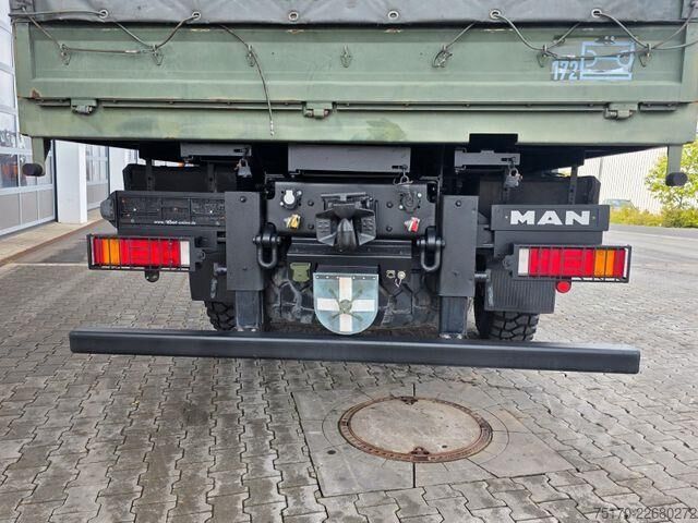 Schiebeplane MAN TGA 18.360 4x4 BB 3 Sitze Schalter Expedition