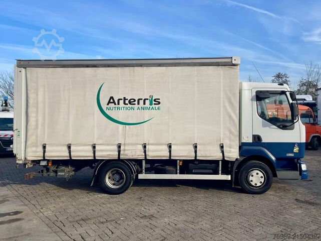 Schiebeplane Renault Midlum 180 11,9t  Manual.  490026 km, MOT 02-04...