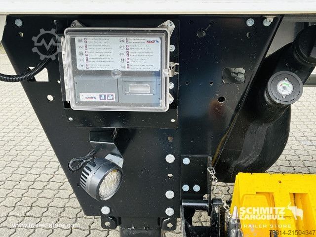 Reefer semitrailer Schmitz Cargobull Tiefkühler Standard Ladebordwand