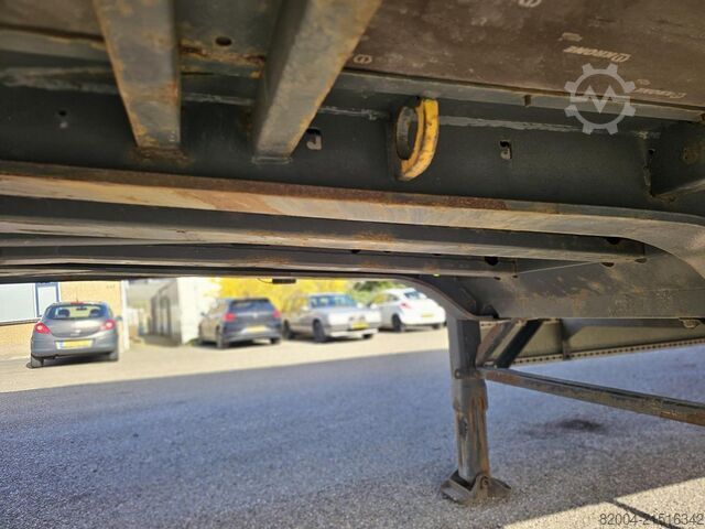 Curtain sided KRONE SD -SLIDING ROOF - KRONE/VALX AXLES - DUTCH TRA...