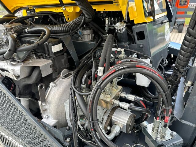 Vierwege-Gabelstapler Combilift CB4500//2019 year // Triplex 6400 mm