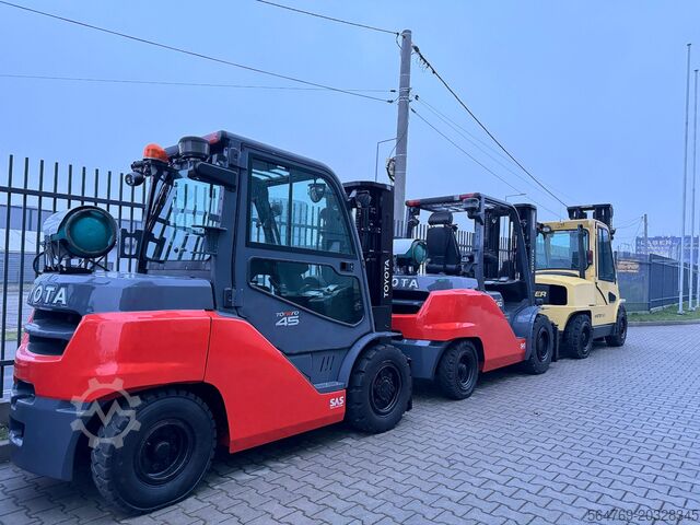 4-wheel forklift Hyster H 5.0FT/Positioner+sideshift/ 3662 hours
