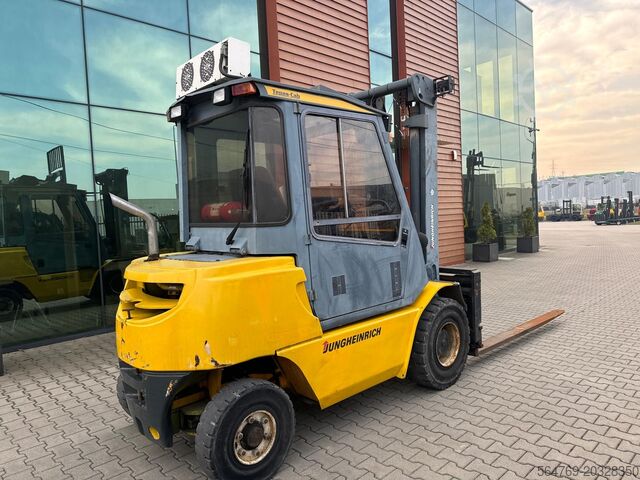 4-wheel forklift Jungheinrich DFG45/Positioner+sideshift/Air condition