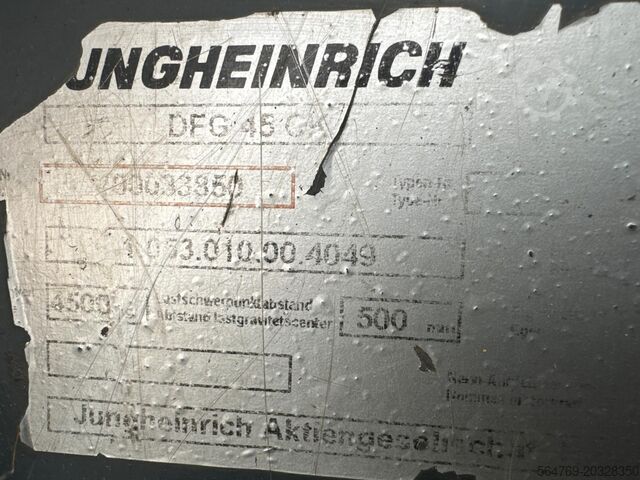 4-wheel forklift Jungheinrich DFG45/Positioner+sideshift/Air condition