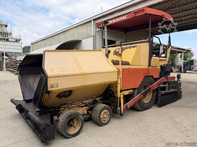 Radfertiger Dynapac F121-4W (VB 805 TV)