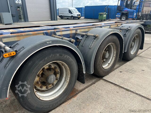 Containertransport D-TEC CONTAINERCARRIER VCC 45 FT Container Chassis / ...