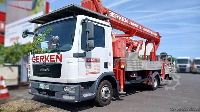 Lkw-Arbeitsbühne Ruthmann T 330.1 (TÜV und UVV neu!)