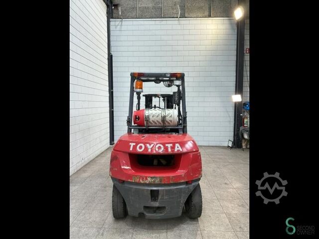Gabelstapler Toyota 02-7 FG 40