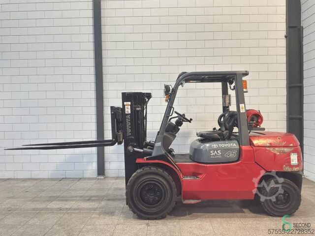 Gabelstapler Toyota 02-7 FG 40