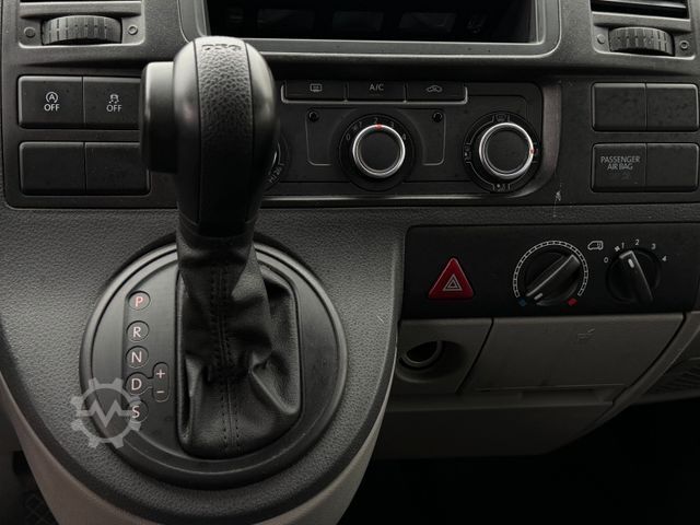 Kleinbus VW T5 Kombi Lang 2.0 Tdi BlueMotion 9 Sitze DSG