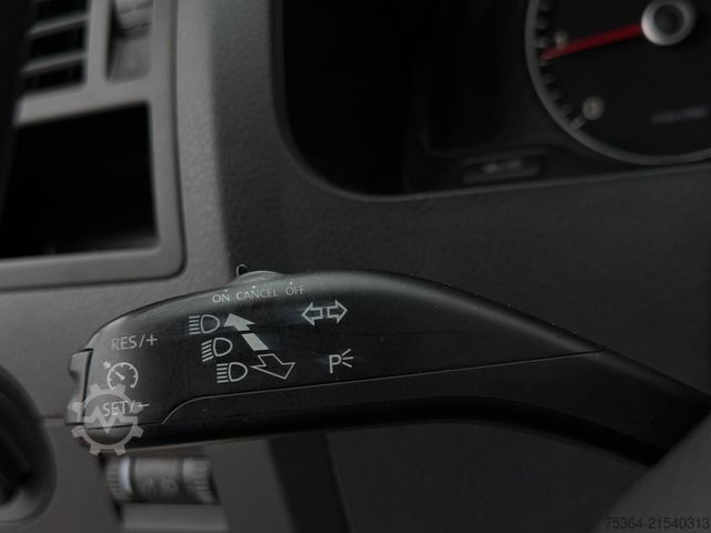 Kleinbus VW T5 Kombi Lang 2.0 Tdi BlueMotion 9 Sitze DSG