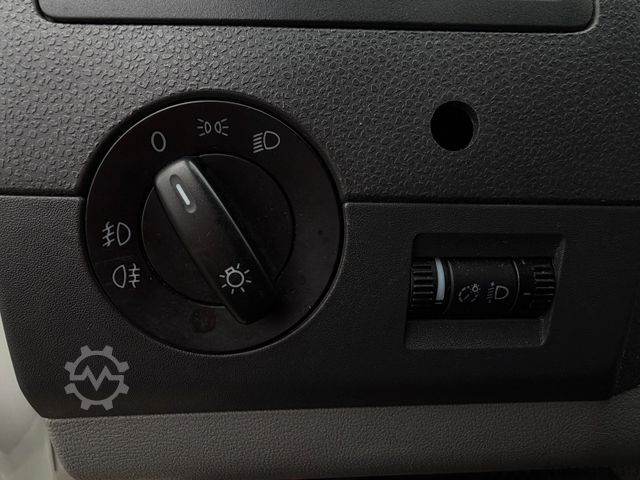 Kleinbus VW T5 Kombi Lang 2.0 Tdi BlueMotion 9 Sitze DSG