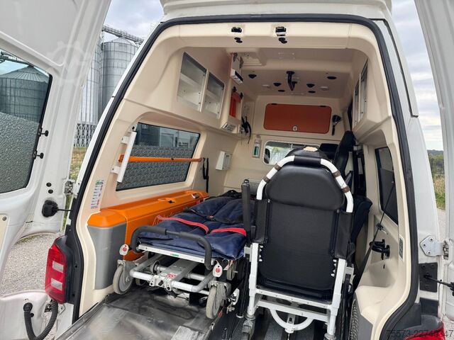 Feuerwehrfahrzeug VW T6 Transporter Kasten/Kombi Kombi lang 4Motion