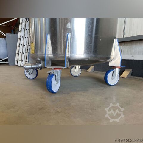 920 liter mobile storage tank made of V2A stainless steel S17135