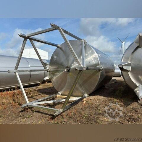 30,000-liter insulated mixing tank made of V2A with propeller agitator S17240