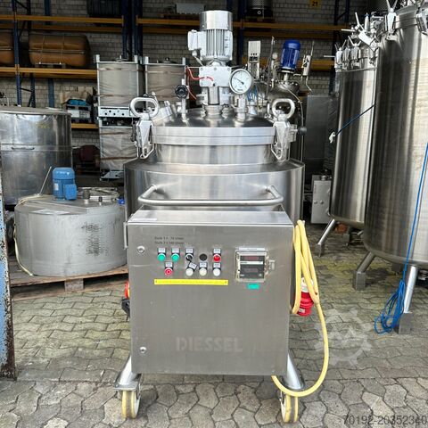 345 liter electrically heated vacuum tank made of V4A with propeller agitator. Diessel B0010