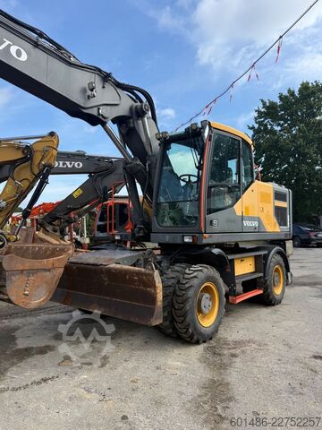 Mobile excavator VOLVO EW 180 E