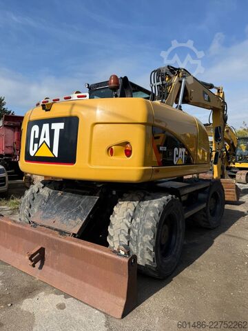 Mobile excavator CATERPILLAR M313 D