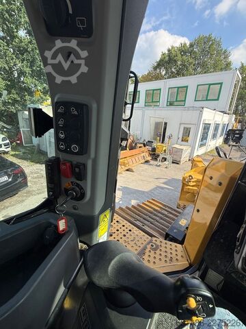 Road roller CATERPILLAR D5 LGP GPS 3D