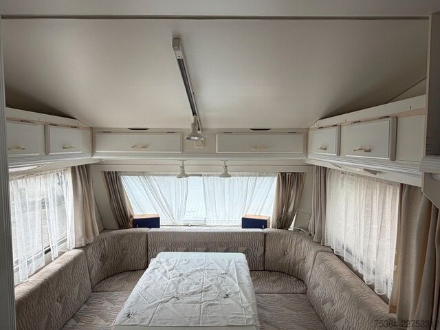 Caravan KIP Hy-Line KH48T Mover Warm Wasser Vorzelt