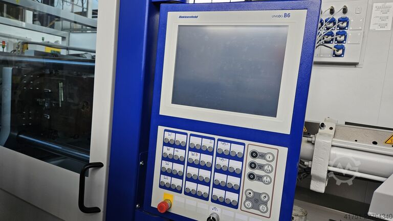 Injection molding machine BATTENFELD HM 90-210