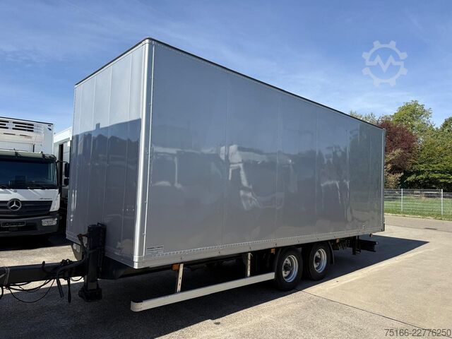 Box trailer SOMMER WIESE 2 Achs Tandemanhänger Möbelkoffer 6,70 m