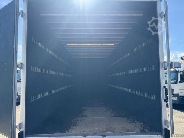 Box trailer SOMMER WIESE 2 Achs Tandemanhänger Möbelkoffer 6,70 m
