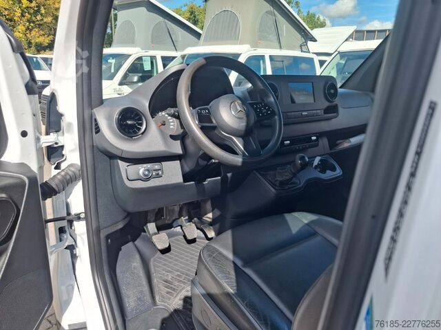 Pick-up van MERCEDES-BENZ Sprinter 215CDI Doka 1. Hand