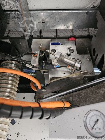 Modells BIESSE AKRON 1400