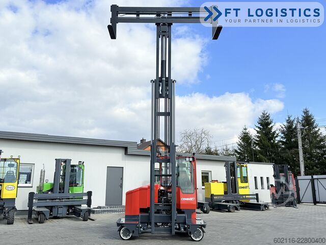 Vierwegestapler Combilift C3000ET TRIPLEX 5940 WIDE FORK POSITIONE