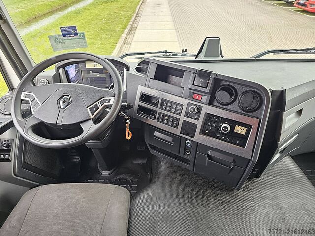 Standard-SZM RENAULT T 440