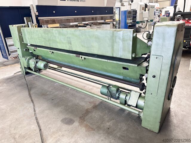 Schwenkbiegemaschine KRAMER AMaut III 3000/2