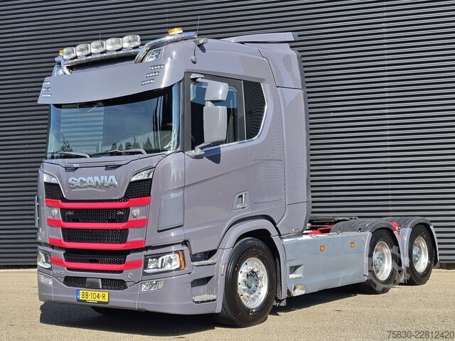 Scania R520 V8 6x4 / RETARDER / HYDRAULIC / FULL AIR. Scania R520 V8 6x4 / RETARDER / HYDRAULIC / FULL AIR.